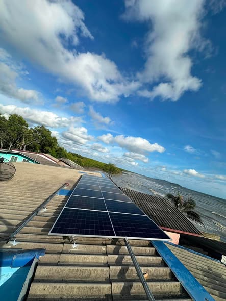 Hybrid 5 kW ที่เกาะแมว — เกาะแมว แหลมสิงห์ จันทบุรี