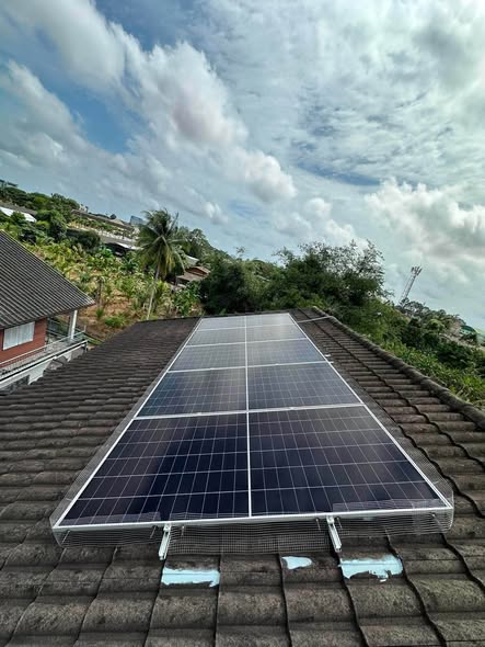 Hybrid 6 kW พร้อมตะแกรงกันนก — หลังวัด จันทบุรี